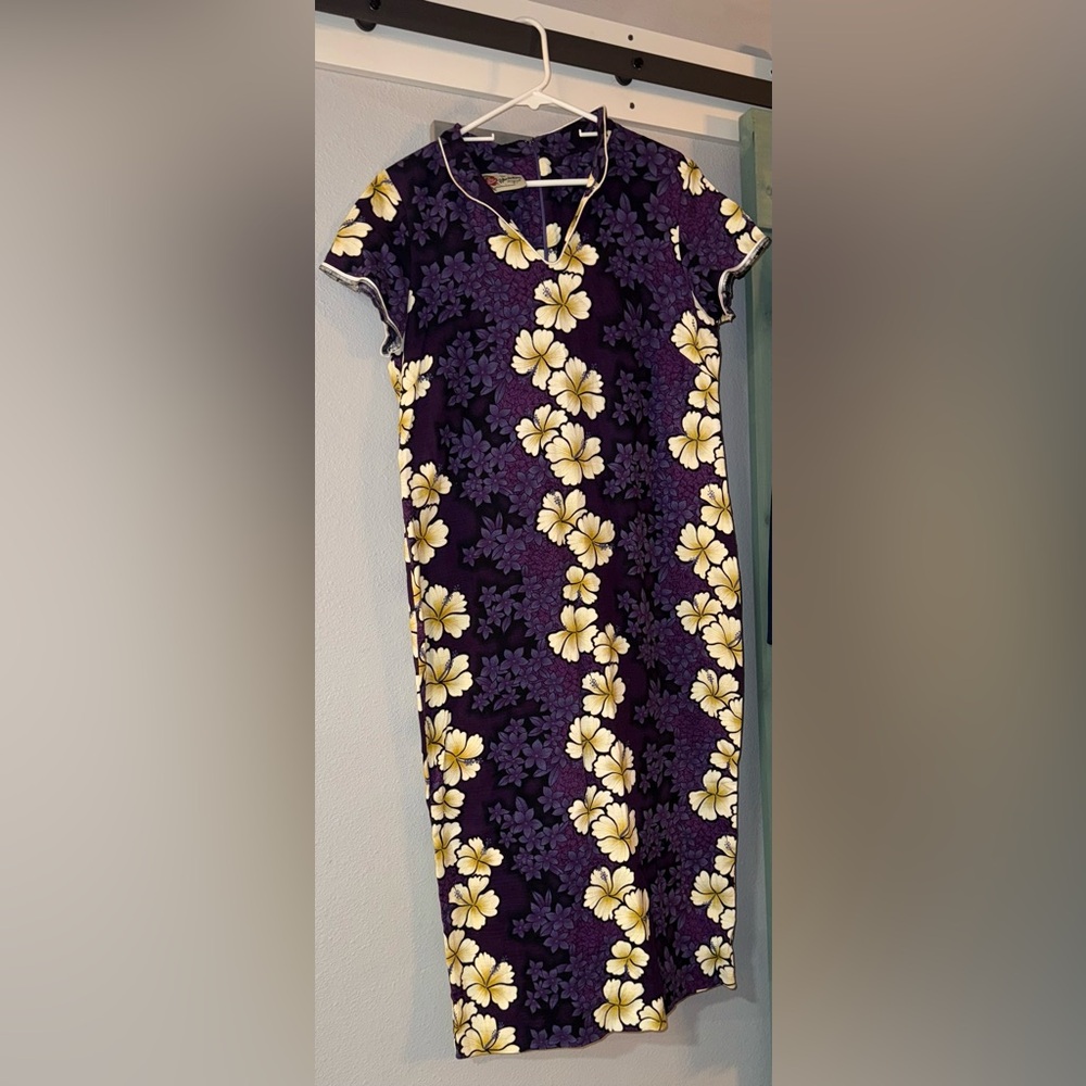🌺Hilo Hattie the Hawaiian Original dress size L EUC